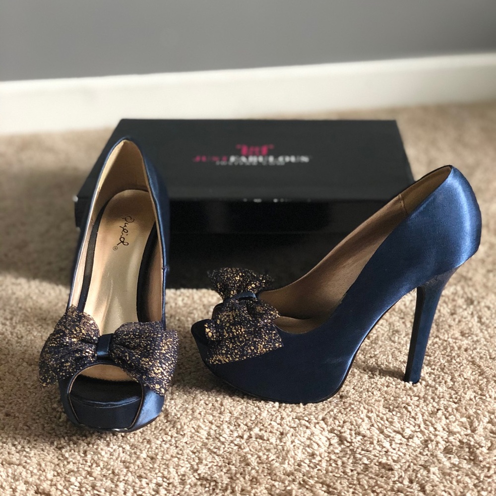 Blue High heels 👠